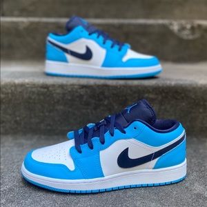 Nike Air Jordan 1 Low UNC White Blue Obsidian